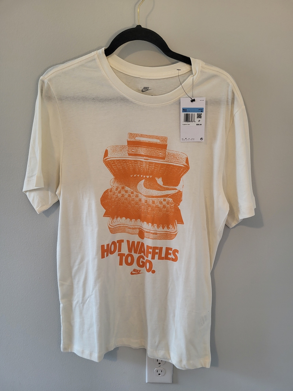 Nike Men’s Cream Graphic Tee with Orange 'Hot Waffles To Go' Print
